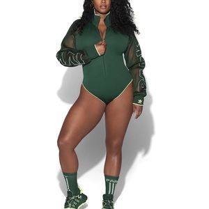 🔥adidas x IVY PARK long sleeve zip up bodysuit 🔥